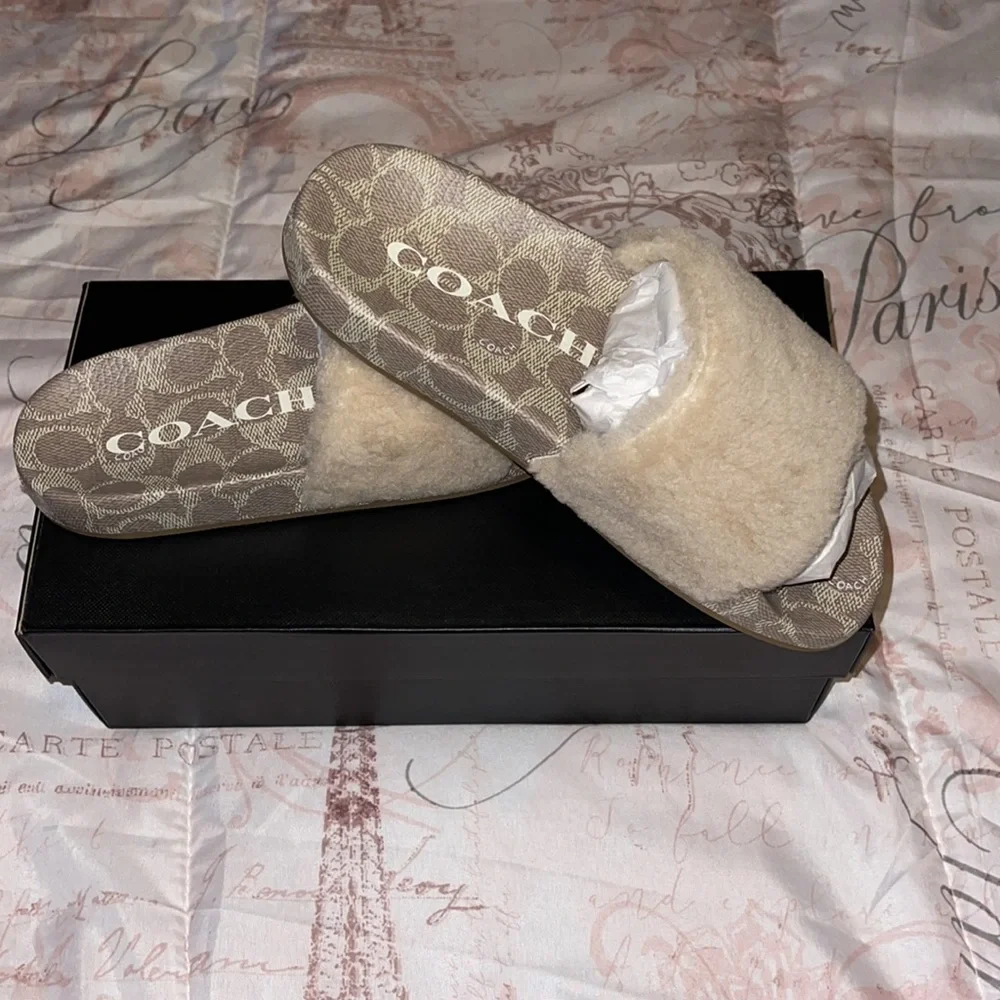 Coach Ulla Slide - Picture 2 of 5